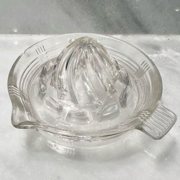 Vintage Clear Glass Citrus Orange Lemon Lime Juicer - Picture 1 of 2